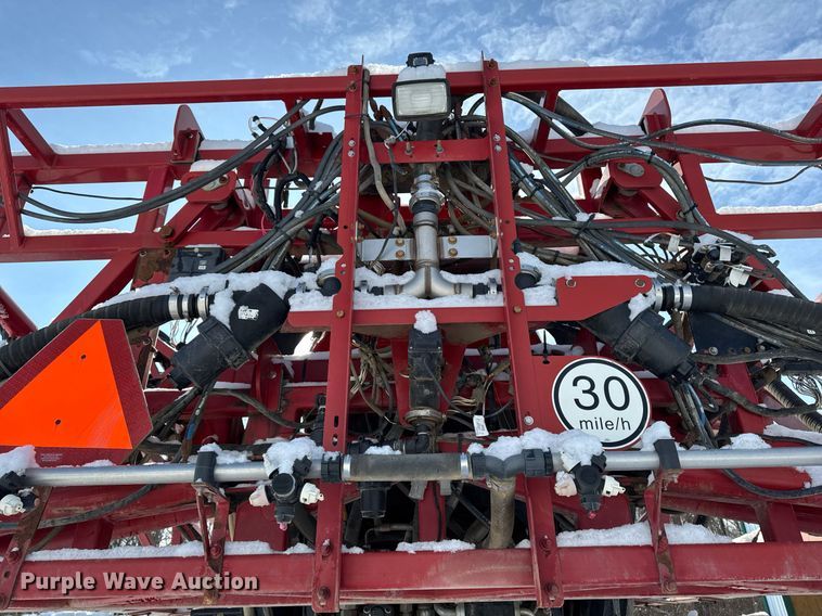 image for item DW2475 2015 Case IH Patriot 3340 sprayer