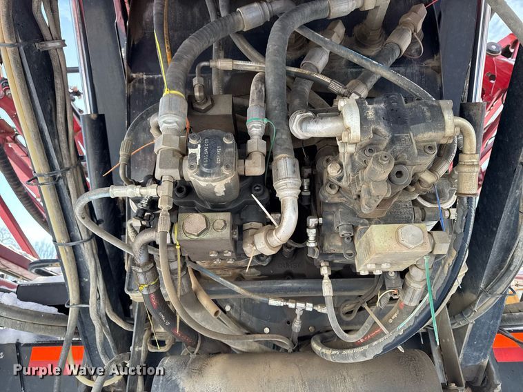 image for item DW2475 2015 Case IH Patriot 3340 sprayer