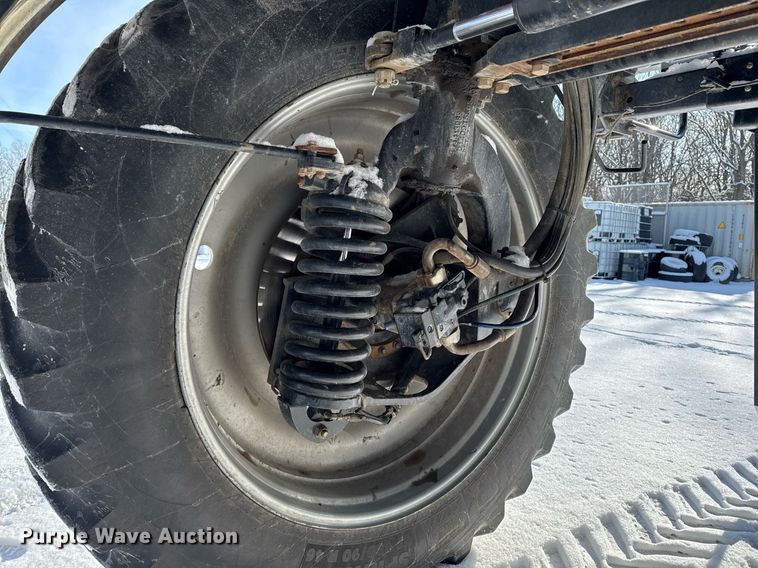 image for item DW2475 2015 Case IH Patriot 3340 sprayer