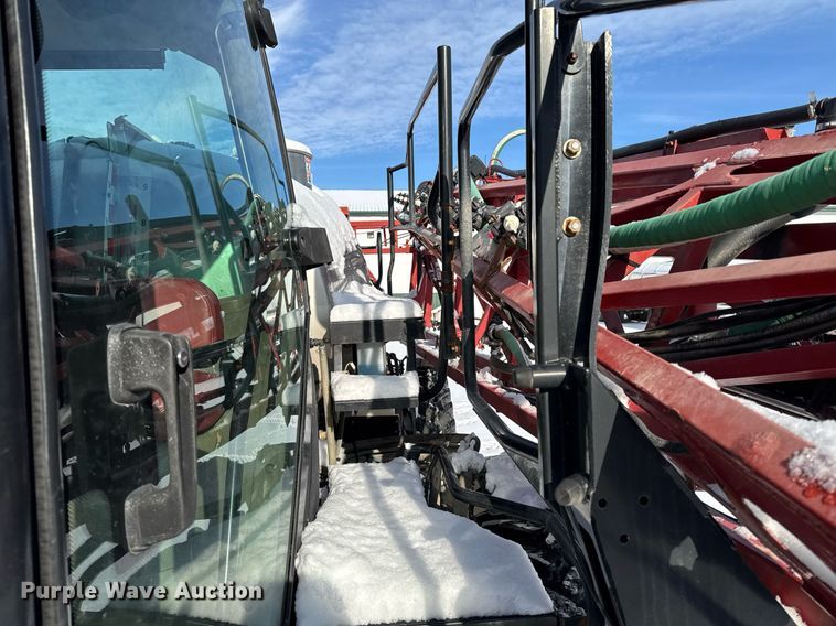 image for item DW2475 2015 Case IH Patriot 3340 sprayer
