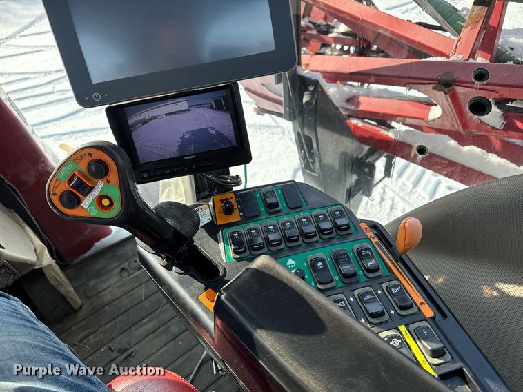 image for item DW2475 2015 Case IH Patriot 3340 sprayer