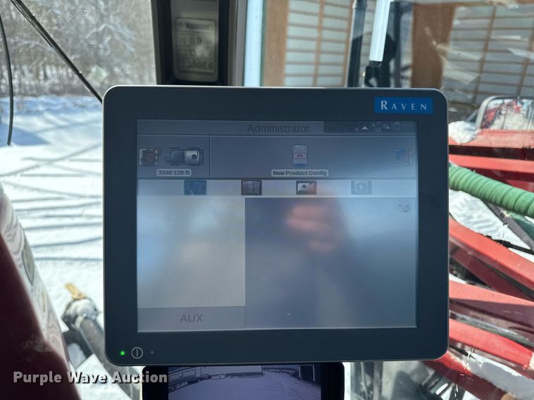 image for item DW2475 2015 Case IH Patriot 3340 sprayer