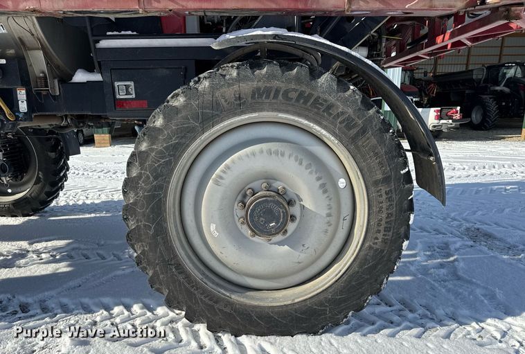 image for item DW2475 2015 Case IH Patriot 3340 sprayer