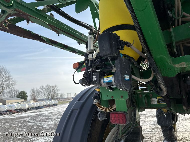 image for item DW2478 2018 John Deere R4038 sprayer