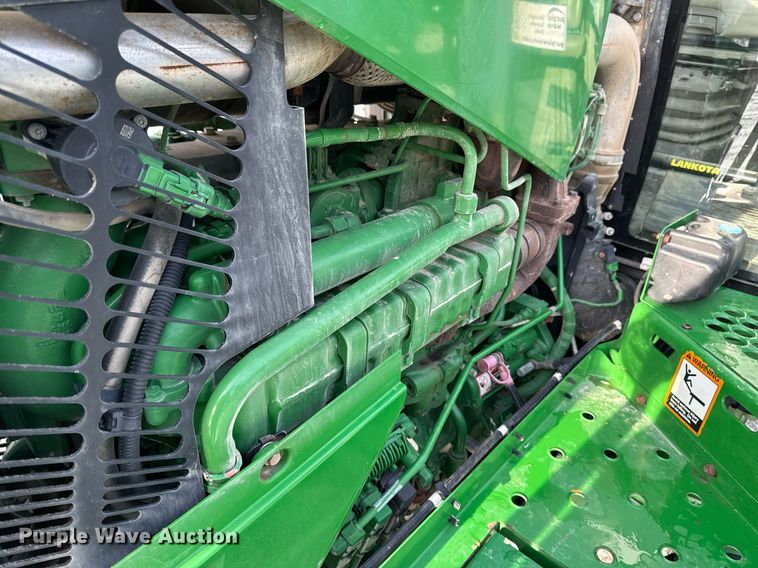 image for item DW2478 2018 John Deere R4038 sprayer