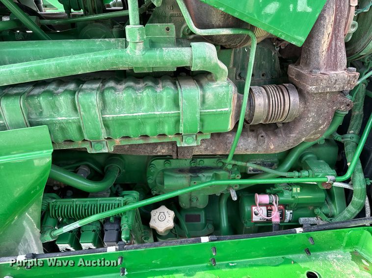 image for item DW2478 2018 John Deere R4038 sprayer