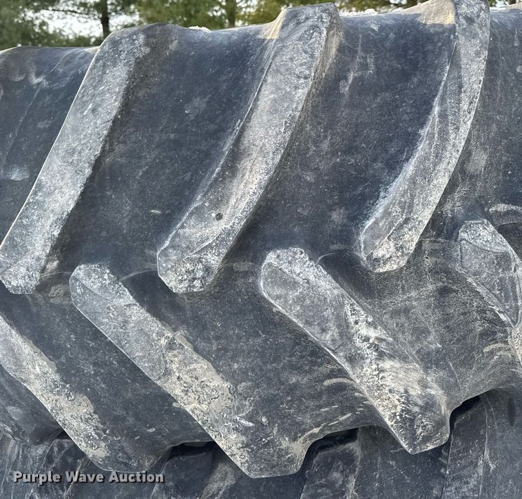 image for item DW2478 2018 John Deere R4038 sprayer