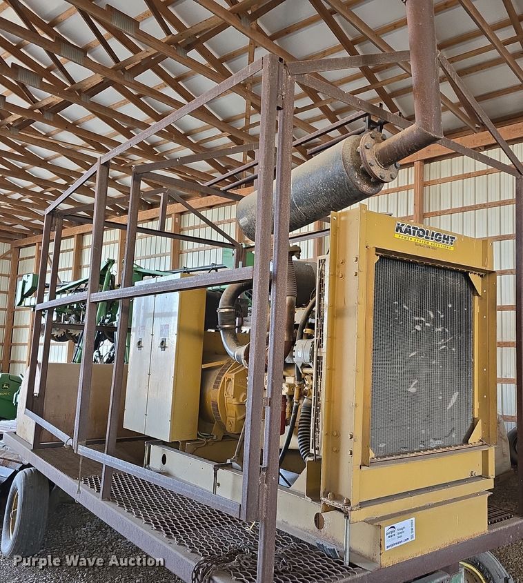 image for item DW3002 Katolight D250FPZ4 generator