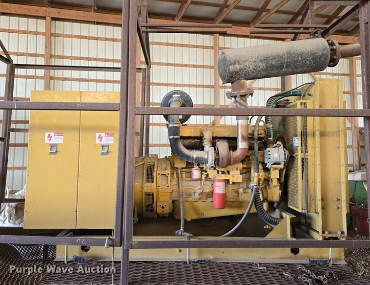 image for item DW3002 Katolight D250FPZ4 generator