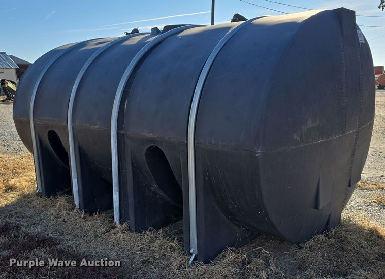 image for item DW3003 Poly tank