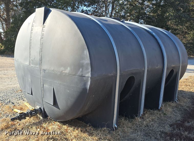 image for item DW3003 Poly tank