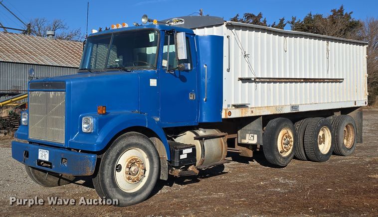 image for item DW3005 1987 White GMC grain truck