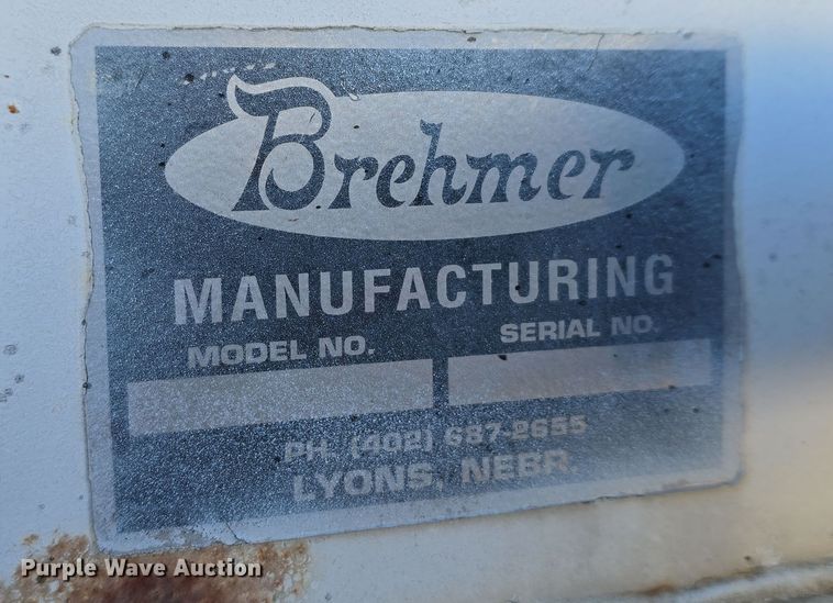 image for item DW3005 1987 White GMC grain truck