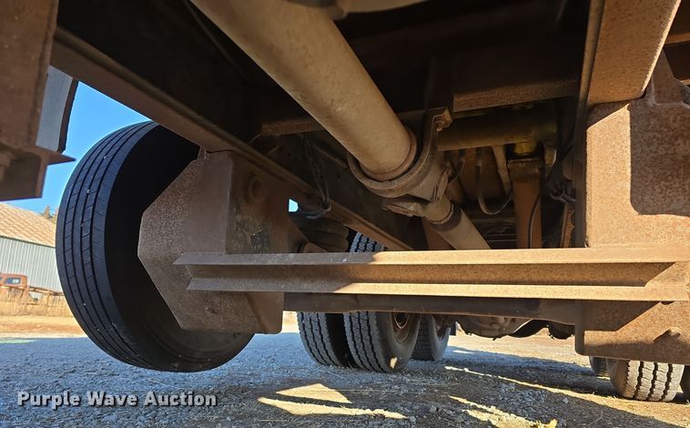 image for item DW3005 1987 White GMC grain truck