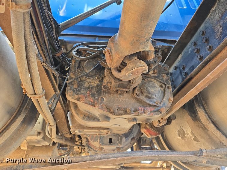 image for item DW3005 1987 White GMC grain truck