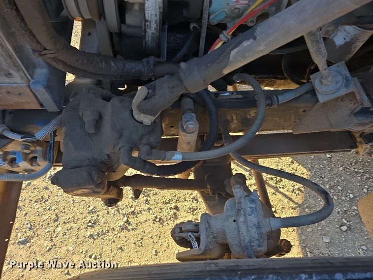 image for item DW3005 1987 White GMC grain truck