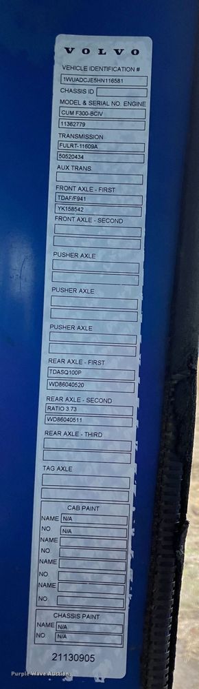 image for item DW3005 1987 White GMC grain truck