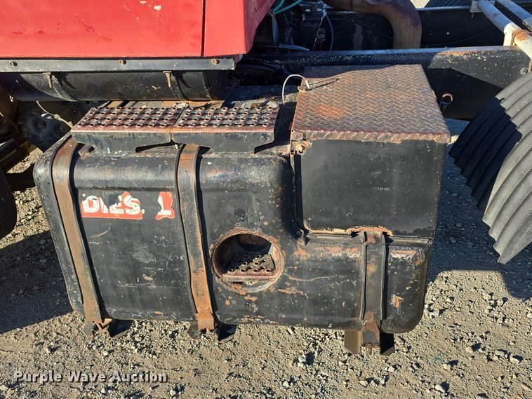 image for item DW3006 1990 Ford L9000 semi truck