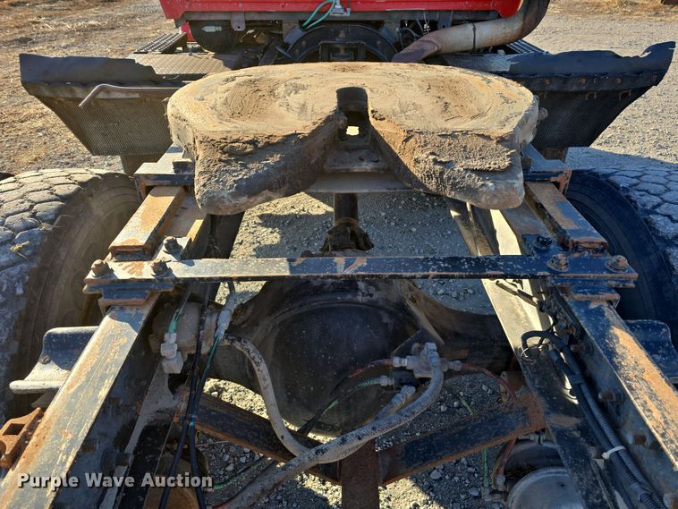 image for item DW3006 1990 Ford L9000 semi truck