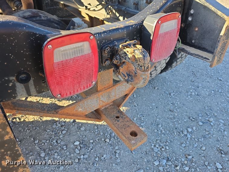 image for item DW3006 1990 Ford L9000 semi truck