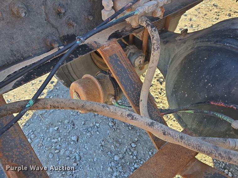 image for item DW3006 1990 Ford L9000 semi truck