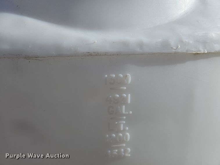 image for item DW3008 (5) poly tanks