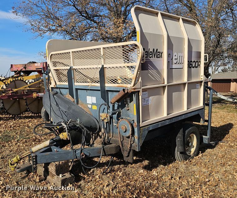 image for item DW3012 Rem BaleMax 3600R bale processor