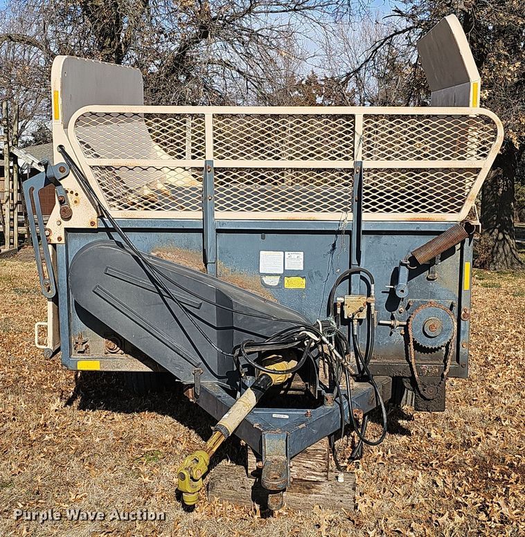 image for item DW3012 Rem BaleMax 3600R bale processor