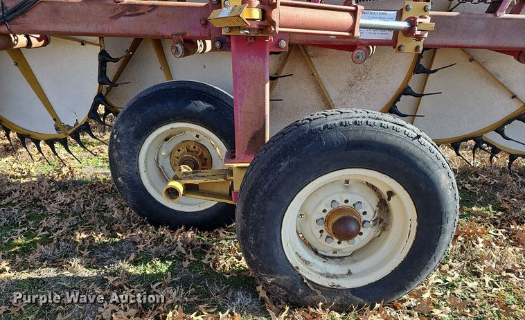 image for item DW3013 Darf FD Series 917 hay rake