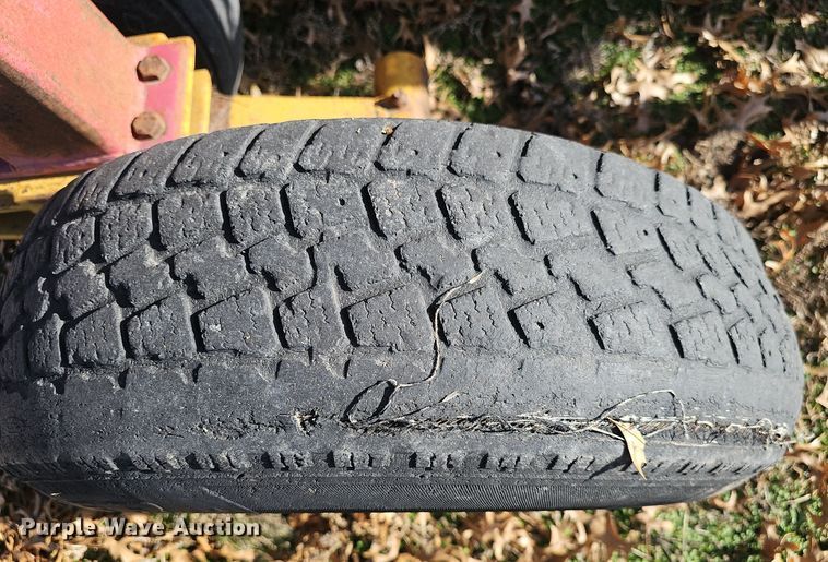 image for item DW3013 Darf FD Series 917 hay rake