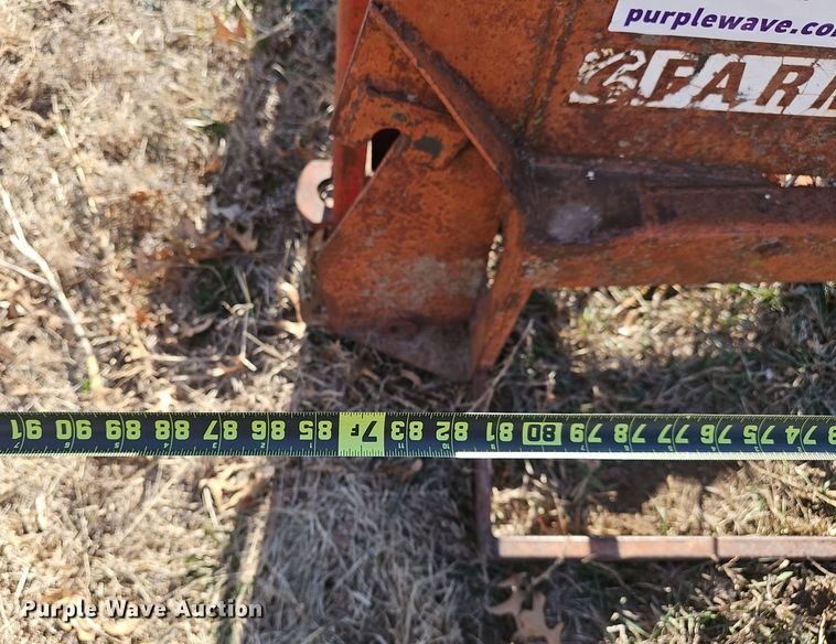 image for item DW3014 Farmhand hay handling equipment