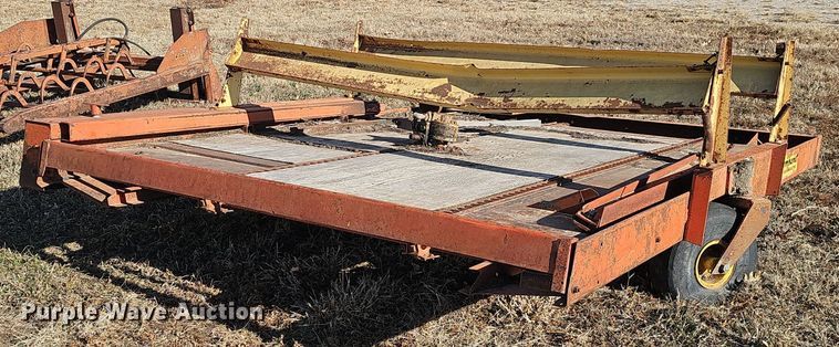 image for item DW3014 Farmhand hay handling equipment