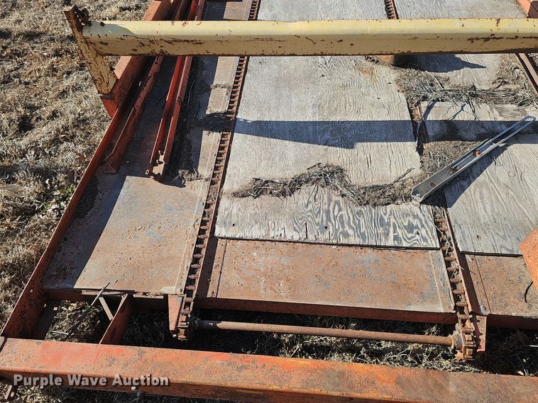 image for item DW3014 Farmhand hay handling equipment