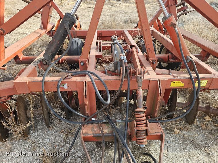 image for item DW3021 Bush Hog 1445 tandem disk