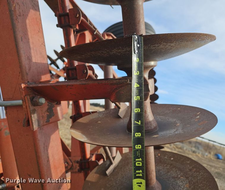 image for item DW3021 Bush Hog 1445 tandem disk