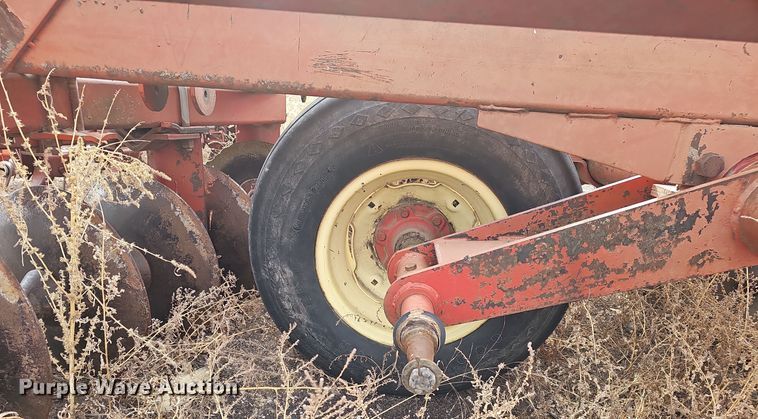 image for item DW3021 Bush Hog 1445 tandem disk