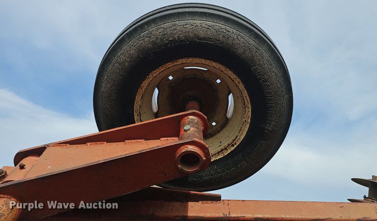 image for item DW3021 Bush Hog 1445 tandem disk