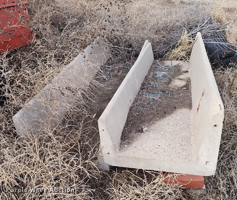 image for item DW3022 (25) concrete feed bunks