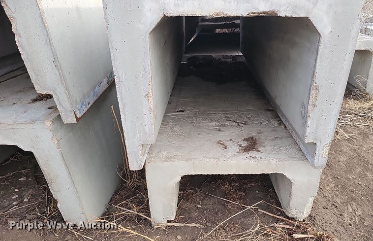 image for item DW3024 (18) precast concrete trenches