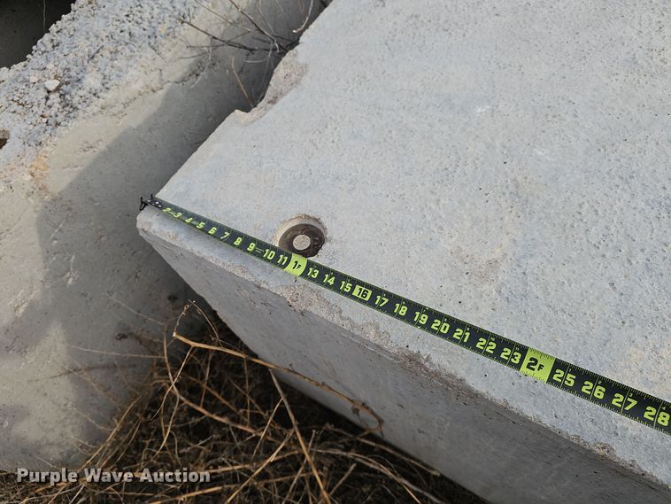image for item DW3024 (18) precast concrete trenches