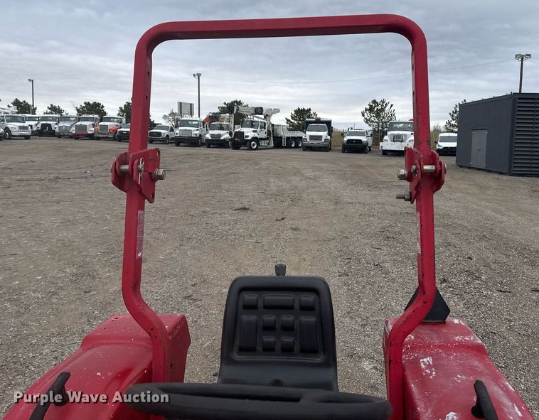 image for item EG2370 2006 Jinma 254 MFWD tractor