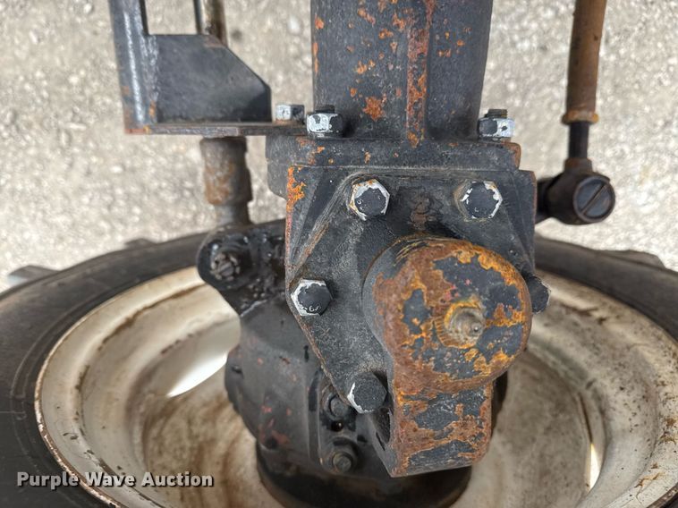 image for item EG2370 2006 Jinma 254 MFWD tractor