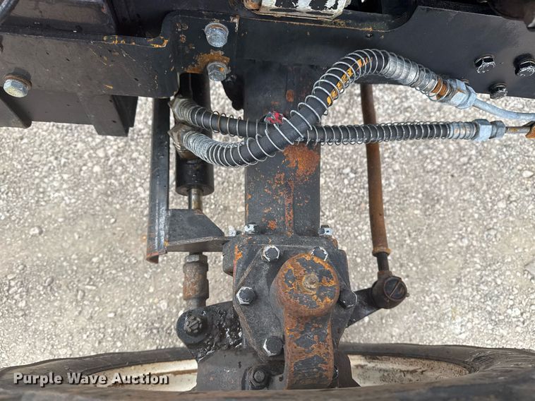 image for item EG2370 2006 Jinma 254 MFWD tractor