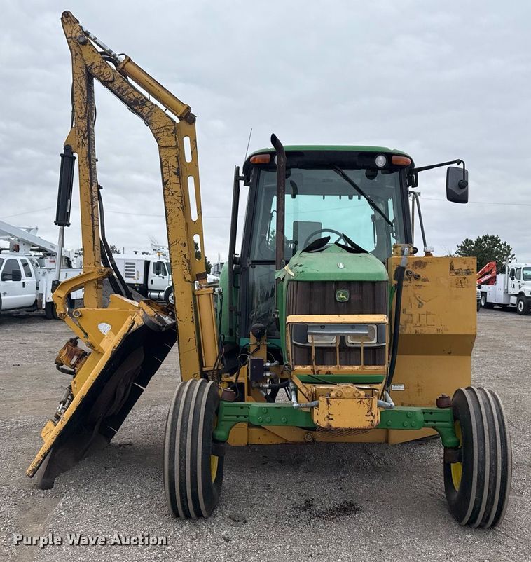 image for item EG2375 2003 John Deere 6415 tractor