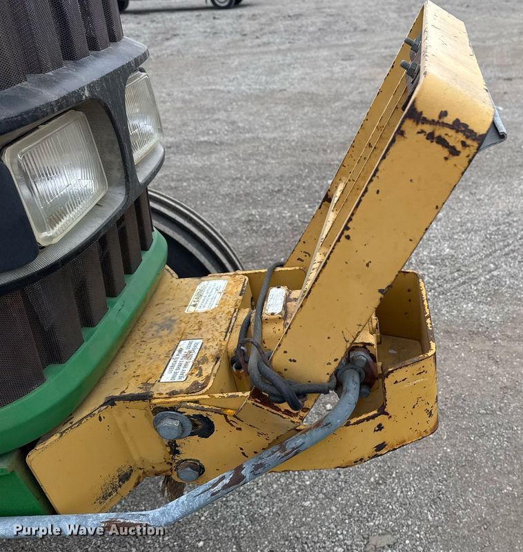 image for item EG2375 2003 John Deere 6415 tractor