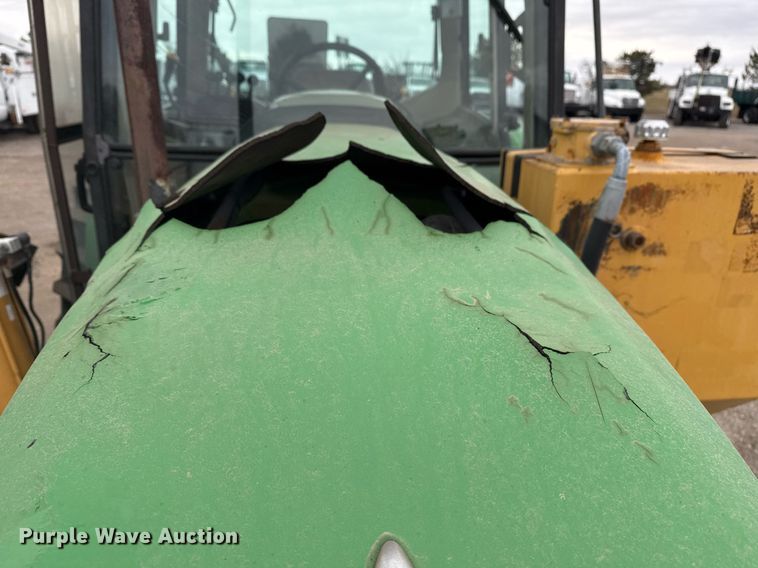 image for item EG2375 2003 John Deere 6415 tractor