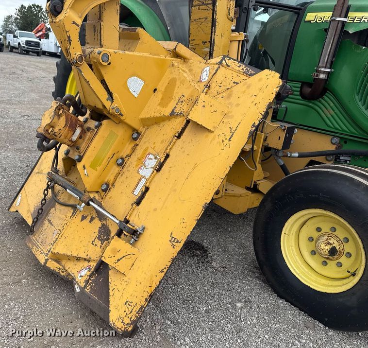 image for item EG2375 2003 John Deere 6415 tractor