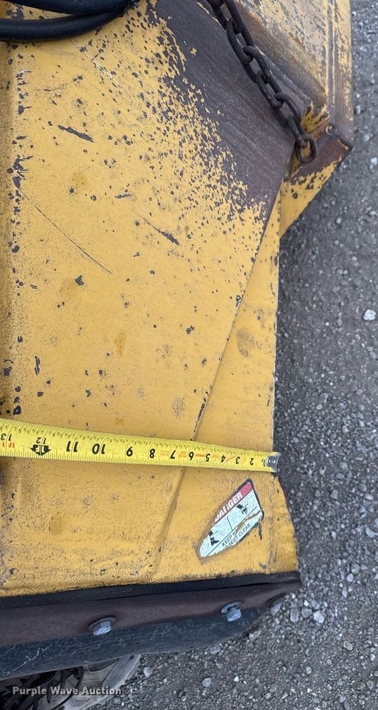 image for item EG2375 2003 John Deere 6415 tractor