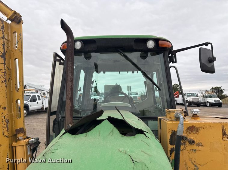 image for item EG2375 2003 John Deere 6415 tractor