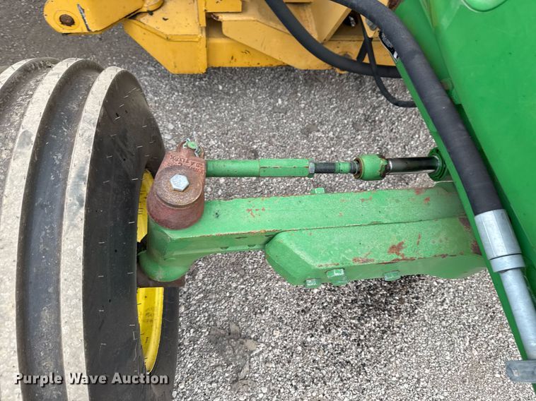 image for item EG2375 2003 John Deere 6415 tractor